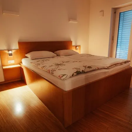 Apartment Apartments&wellness Skok