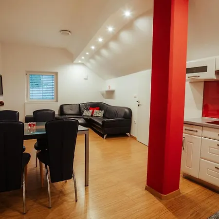 Apartments&wellness Skok