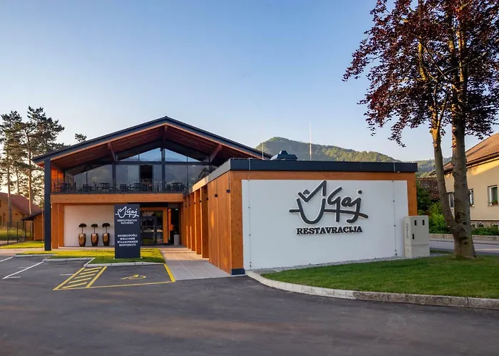 斯阔克康体公寓 * 莫济列